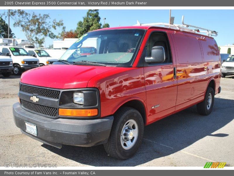 Victory Red / Medium Dark Pewter 2005 Chevrolet Express 3500 Commercial Van