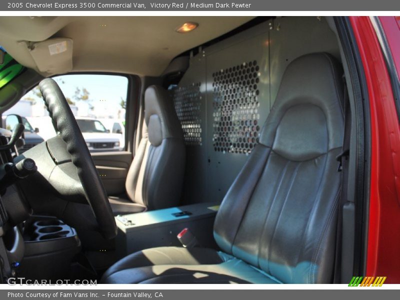 Victory Red / Medium Dark Pewter 2005 Chevrolet Express 3500 Commercial Van