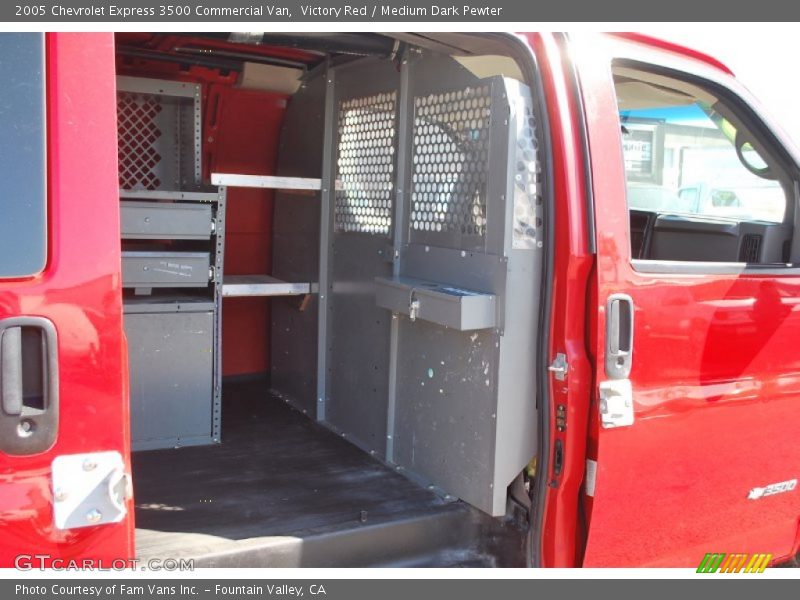 Victory Red / Medium Dark Pewter 2005 Chevrolet Express 3500 Commercial Van