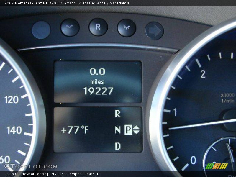 Alabaster White / Macadamia 2007 Mercedes-Benz ML 320 CDI 4Matic