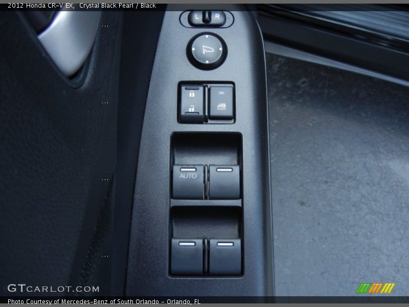 Controls of 2012 CR-V EX
