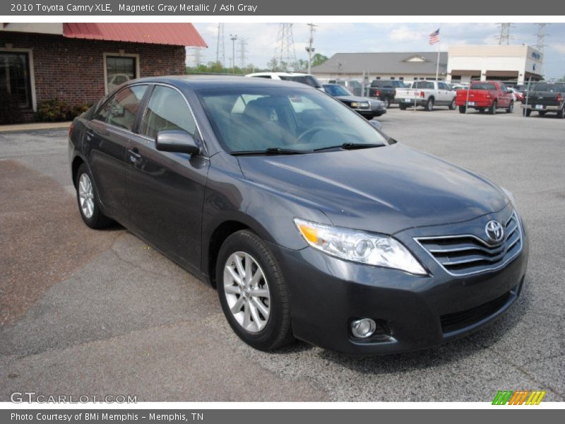 Magnetic Gray Metallic / Ash Gray 2010 Toyota Camry XLE