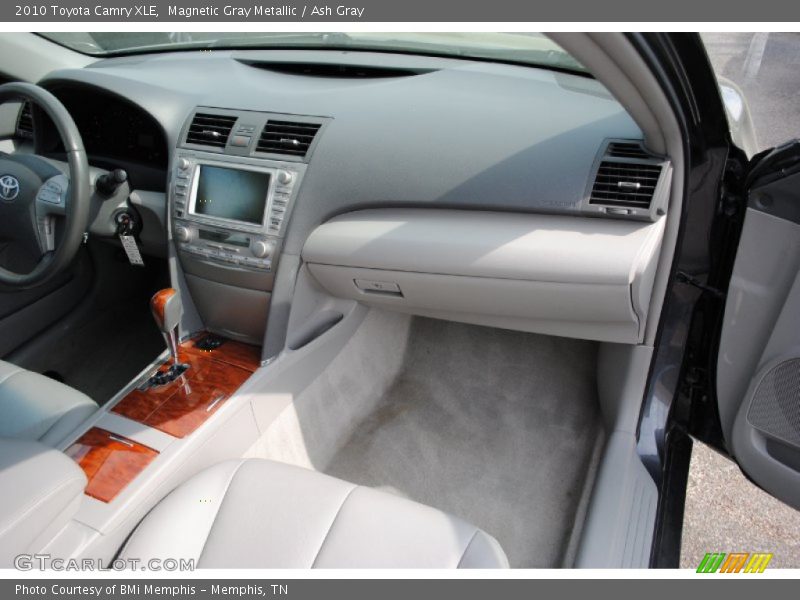 Magnetic Gray Metallic / Ash Gray 2010 Toyota Camry XLE