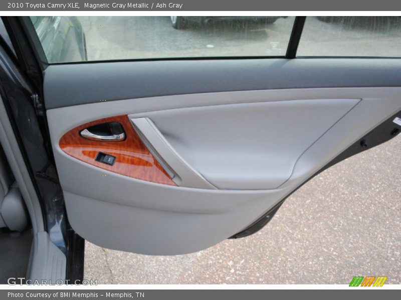 Magnetic Gray Metallic / Ash Gray 2010 Toyota Camry XLE