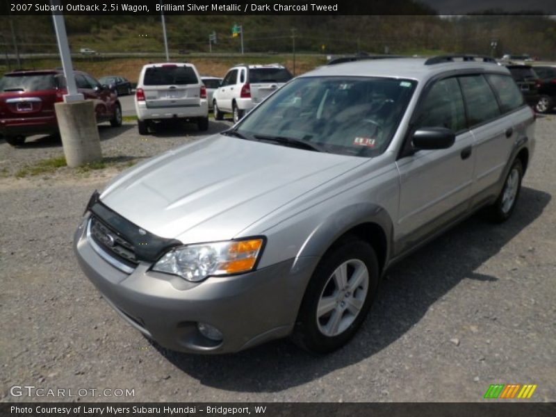 Brilliant Silver Metallic / Dark Charcoal Tweed 2007 Subaru Outback 2.5i Wagon