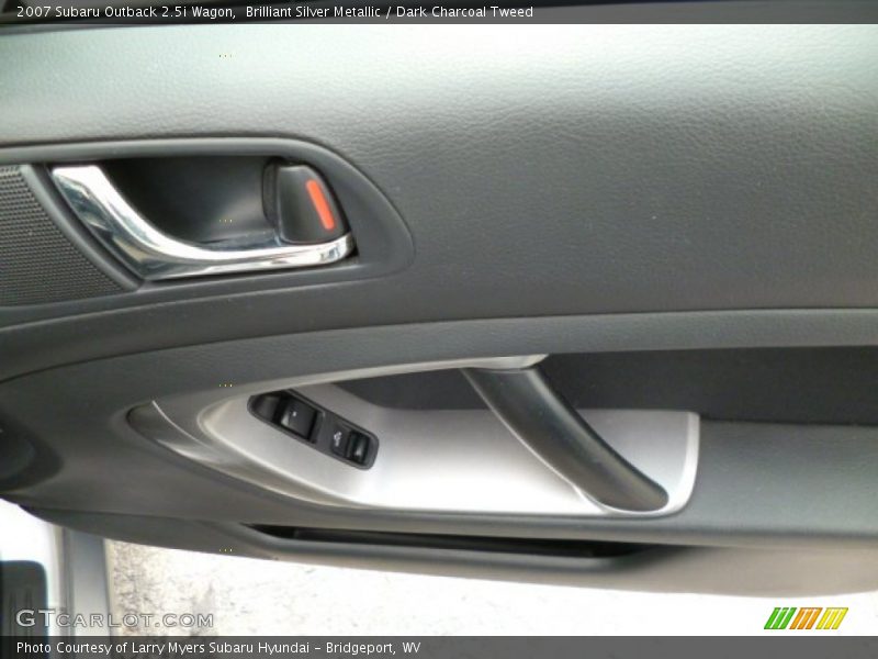 Brilliant Silver Metallic / Dark Charcoal Tweed 2007 Subaru Outback 2.5i Wagon
