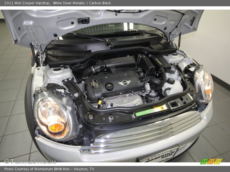 White Silver Metallic / Carbon Black 2011 Mini Cooper Hardtop