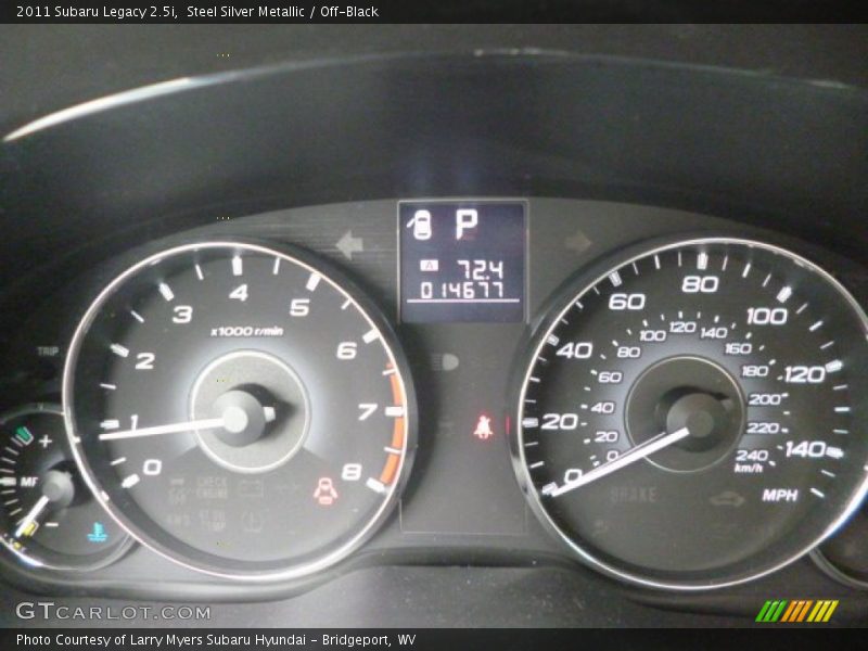 Steel Silver Metallic / Off-Black 2011 Subaru Legacy 2.5i