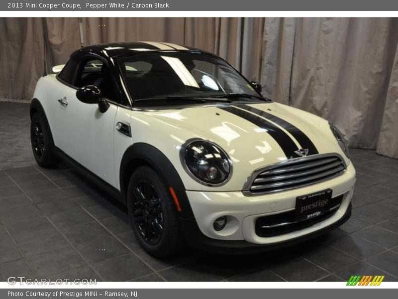 Pepper White / Carbon Black 2013 Mini Cooper Coupe