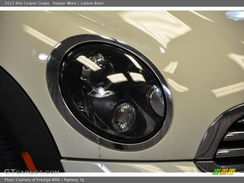 Pepper White / Carbon Black 2013 Mini Cooper Coupe