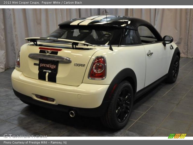 Pepper White / Carbon Black 2013 Mini Cooper Coupe