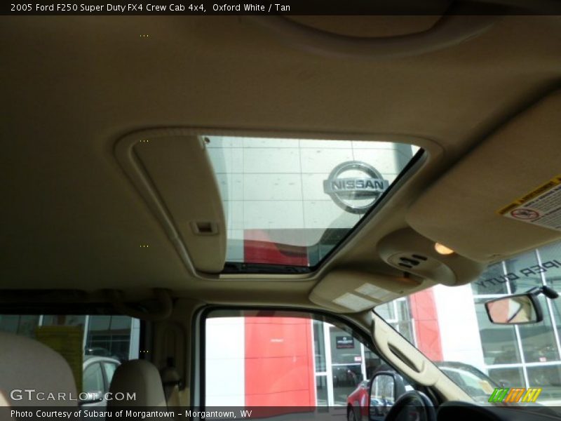 Oxford White / Tan 2005 Ford F250 Super Duty FX4 Crew Cab 4x4