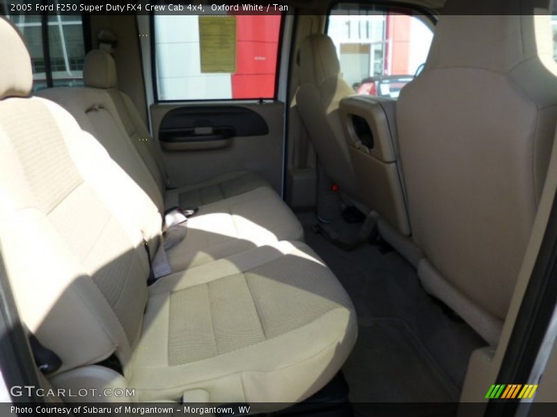 Oxford White / Tan 2005 Ford F250 Super Duty FX4 Crew Cab 4x4
