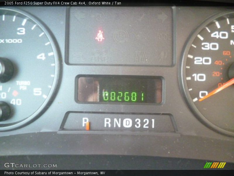 Oxford White / Tan 2005 Ford F250 Super Duty FX4 Crew Cab 4x4