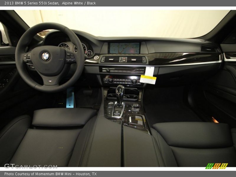 Alpine White / Black 2013 BMW 5 Series 550i Sedan