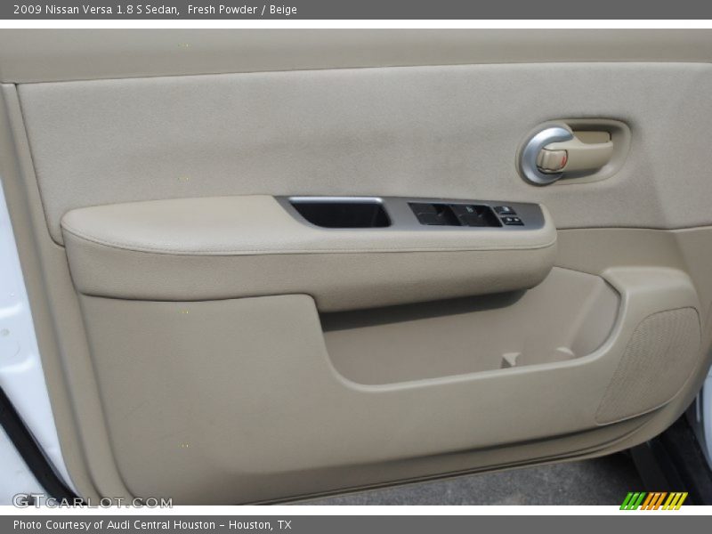 Fresh Powder / Beige 2009 Nissan Versa 1.8 S Sedan