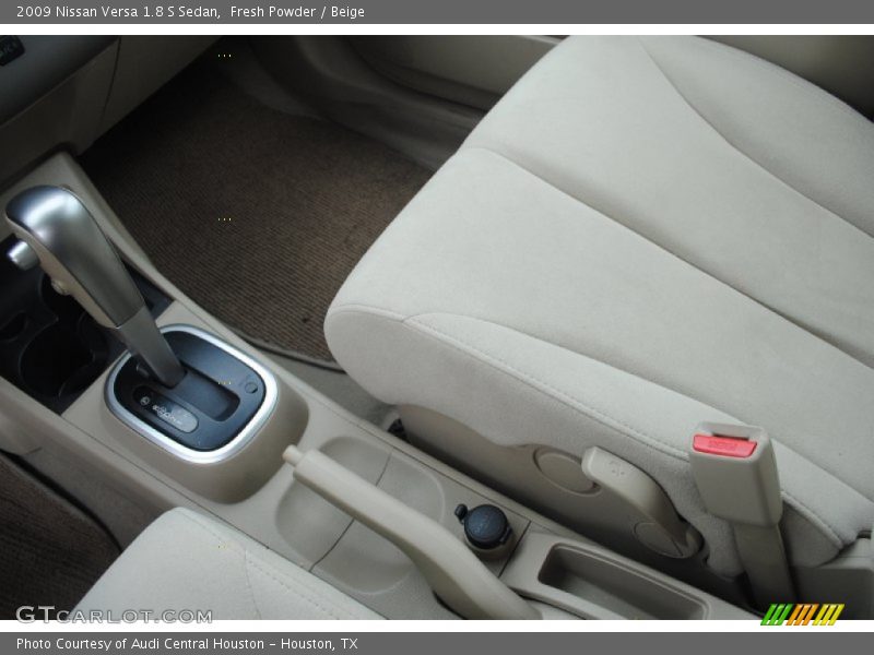 Fresh Powder / Beige 2009 Nissan Versa 1.8 S Sedan