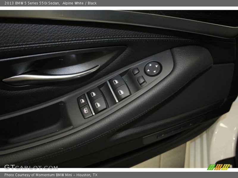 Alpine White / Black 2013 BMW 5 Series 550i Sedan