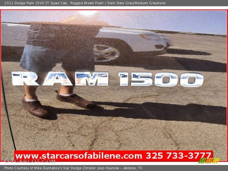 Rugged Brown Pearl / Dark Slate Gray/Medium Graystone 2011 Dodge Ram 1500 ST Quad Cab