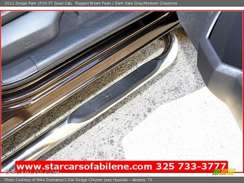 Rugged Brown Pearl / Dark Slate Gray/Medium Graystone 2011 Dodge Ram 1500 ST Quad Cab