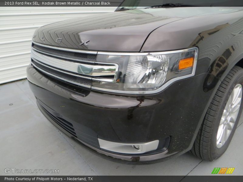Kodiak Brown Metallic / Charcoal Black 2013 Ford Flex SEL