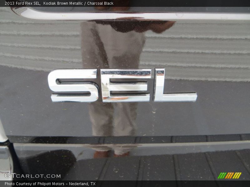 Kodiak Brown Metallic / Charcoal Black 2013 Ford Flex SEL