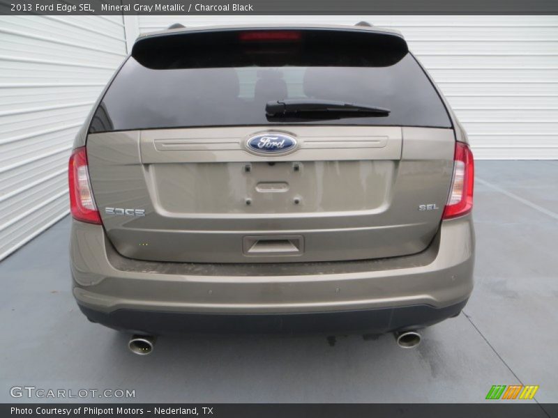 Mineral Gray Metallic / Charcoal Black 2013 Ford Edge SEL