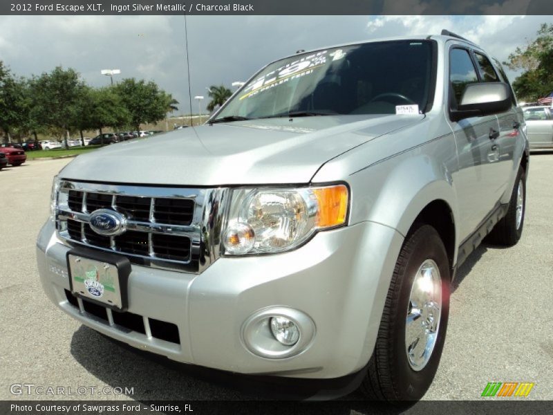 Ingot Silver Metallic / Charcoal Black 2012 Ford Escape XLT
