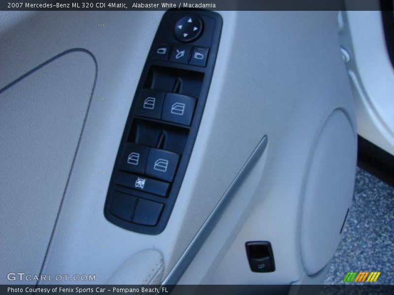 Alabaster White / Macadamia 2007 Mercedes-Benz ML 320 CDI 4Matic