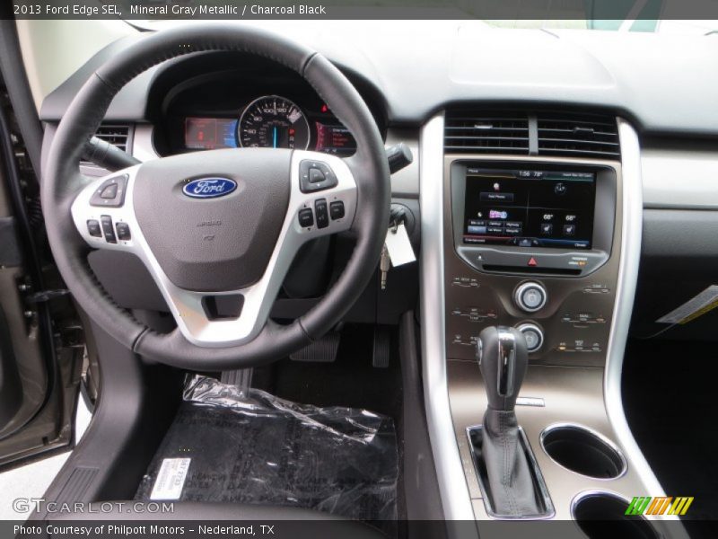 Dashboard of 2013 Edge SEL