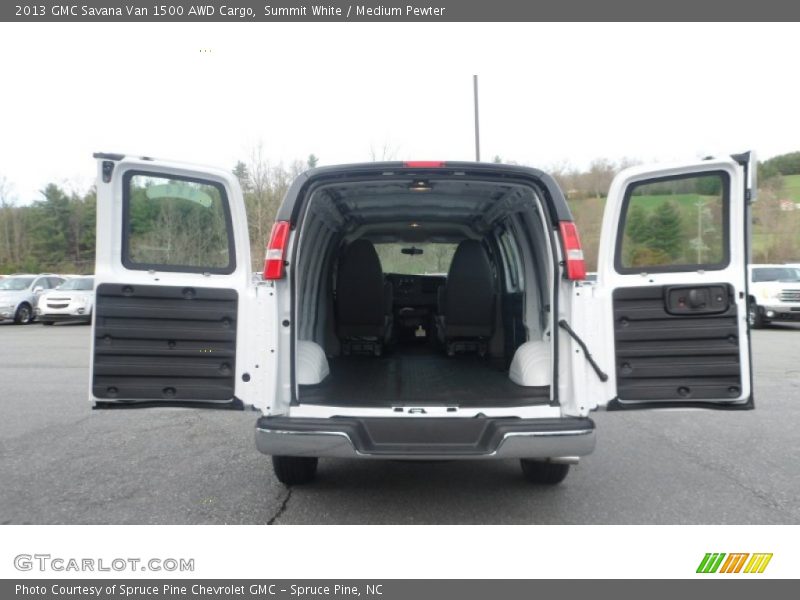 Summit White / Medium Pewter 2013 GMC Savana Van 1500 AWD Cargo