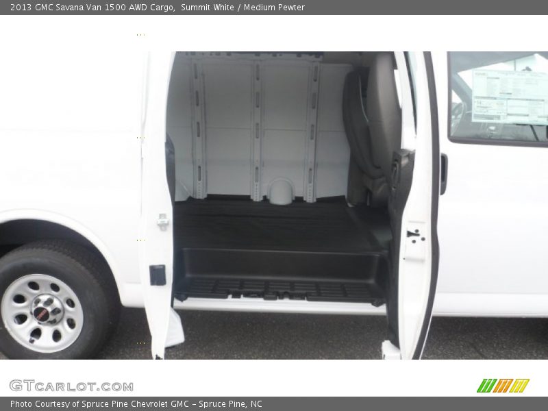 Summit White / Medium Pewter 2013 GMC Savana Van 1500 AWD Cargo