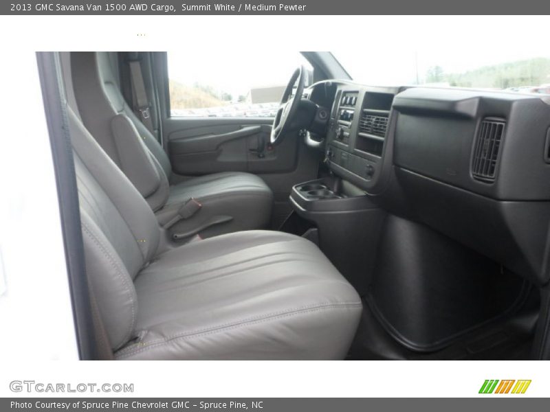 Summit White / Medium Pewter 2013 GMC Savana Van 1500 AWD Cargo