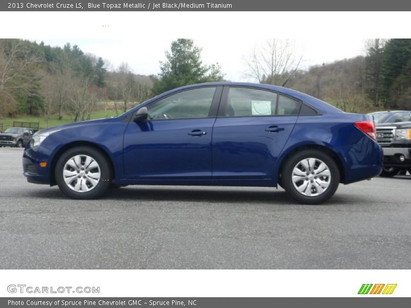 Blue Topaz Metallic / Jet Black/Medium Titanium 2013 Chevrolet Cruze LS