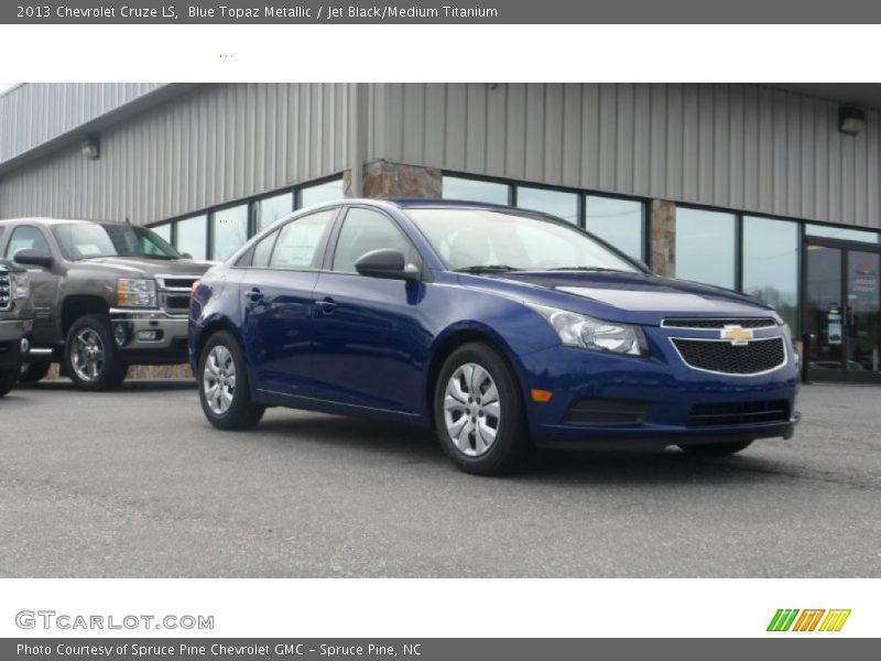 Blue Topaz Metallic / Jet Black/Medium Titanium 2013 Chevrolet Cruze LS