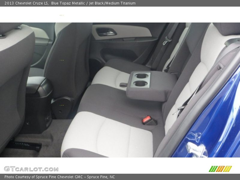 Blue Topaz Metallic / Jet Black/Medium Titanium 2013 Chevrolet Cruze LS