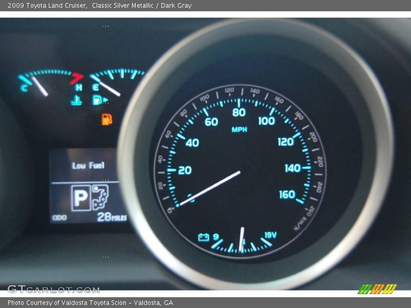 Classic Silver Metallic / Dark Gray 2009 Toyota Land Cruiser