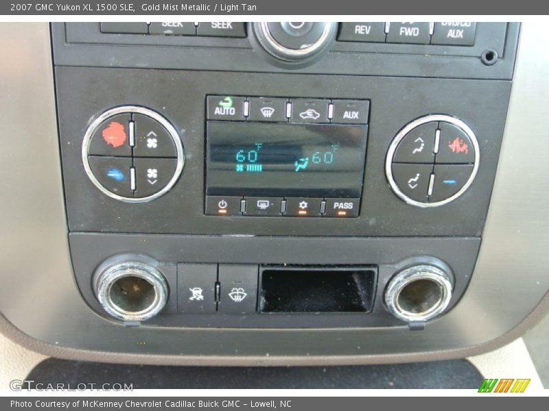 Gold Mist Metallic / Light Tan 2007 GMC Yukon XL 1500 SLE