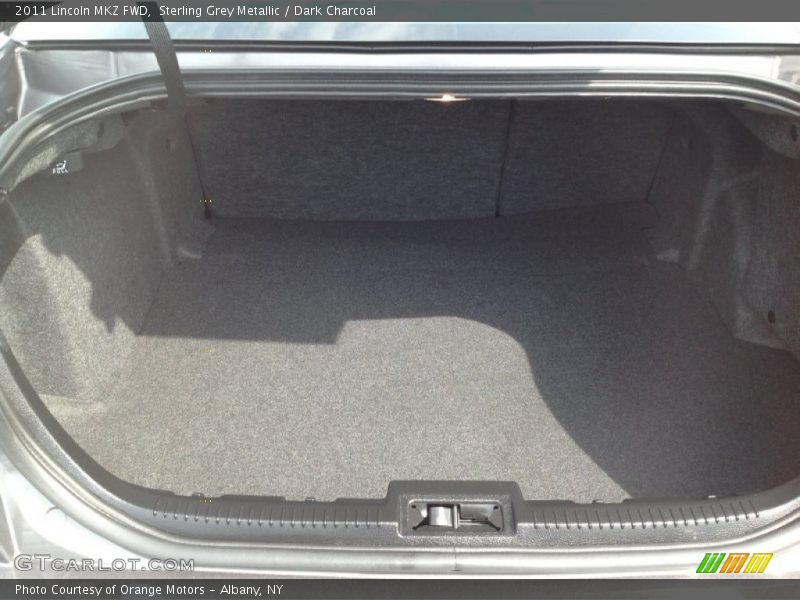Sterling Grey Metallic / Dark Charcoal 2011 Lincoln MKZ FWD