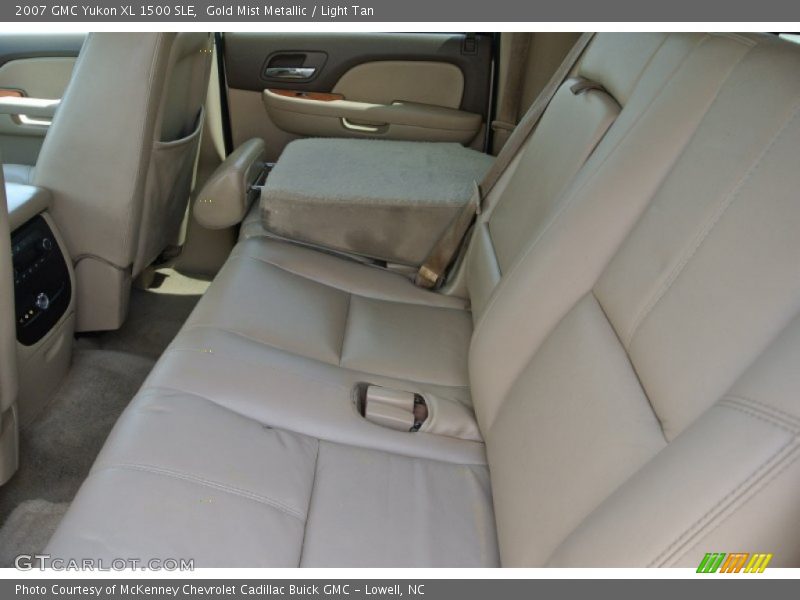 Gold Mist Metallic / Light Tan 2007 GMC Yukon XL 1500 SLE