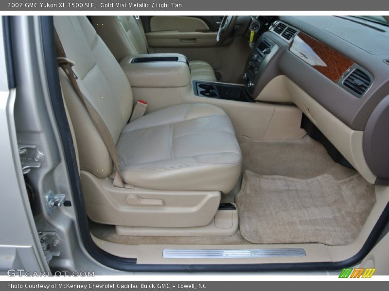 Gold Mist Metallic / Light Tan 2007 GMC Yukon XL 1500 SLE
