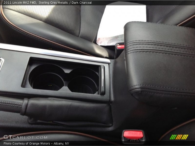 Sterling Grey Metallic / Dark Charcoal 2011 Lincoln MKZ FWD