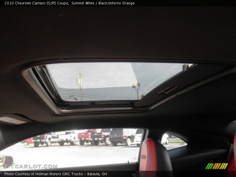 Summit White / Black/Inferno Orange 2010 Chevrolet Camaro SS/RS Coupe