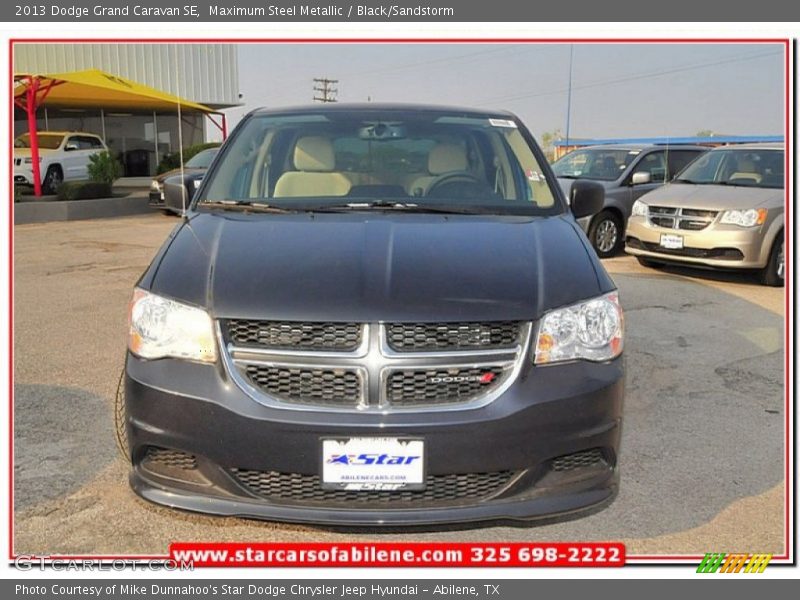 Maximum Steel Metallic / Black/Sandstorm 2013 Dodge Grand Caravan SE