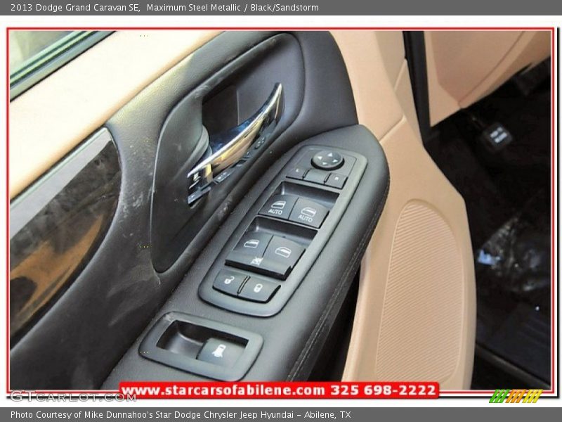 Maximum Steel Metallic / Black/Sandstorm 2013 Dodge Grand Caravan SE