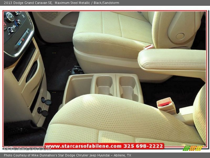 Maximum Steel Metallic / Black/Sandstorm 2013 Dodge Grand Caravan SE