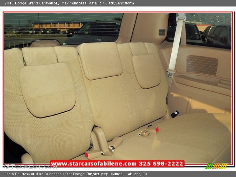 Maximum Steel Metallic / Black/Sandstorm 2013 Dodge Grand Caravan SE