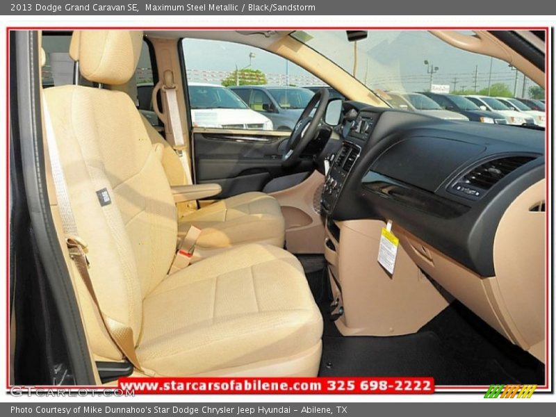 Maximum Steel Metallic / Black/Sandstorm 2013 Dodge Grand Caravan SE