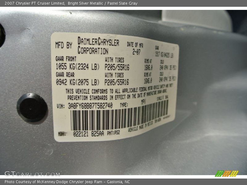 Bright Silver Metallic / Pastel Slate Gray 2007 Chrysler PT Cruiser Limited
