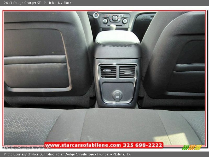 Pitch Black / Black 2013 Dodge Charger SE